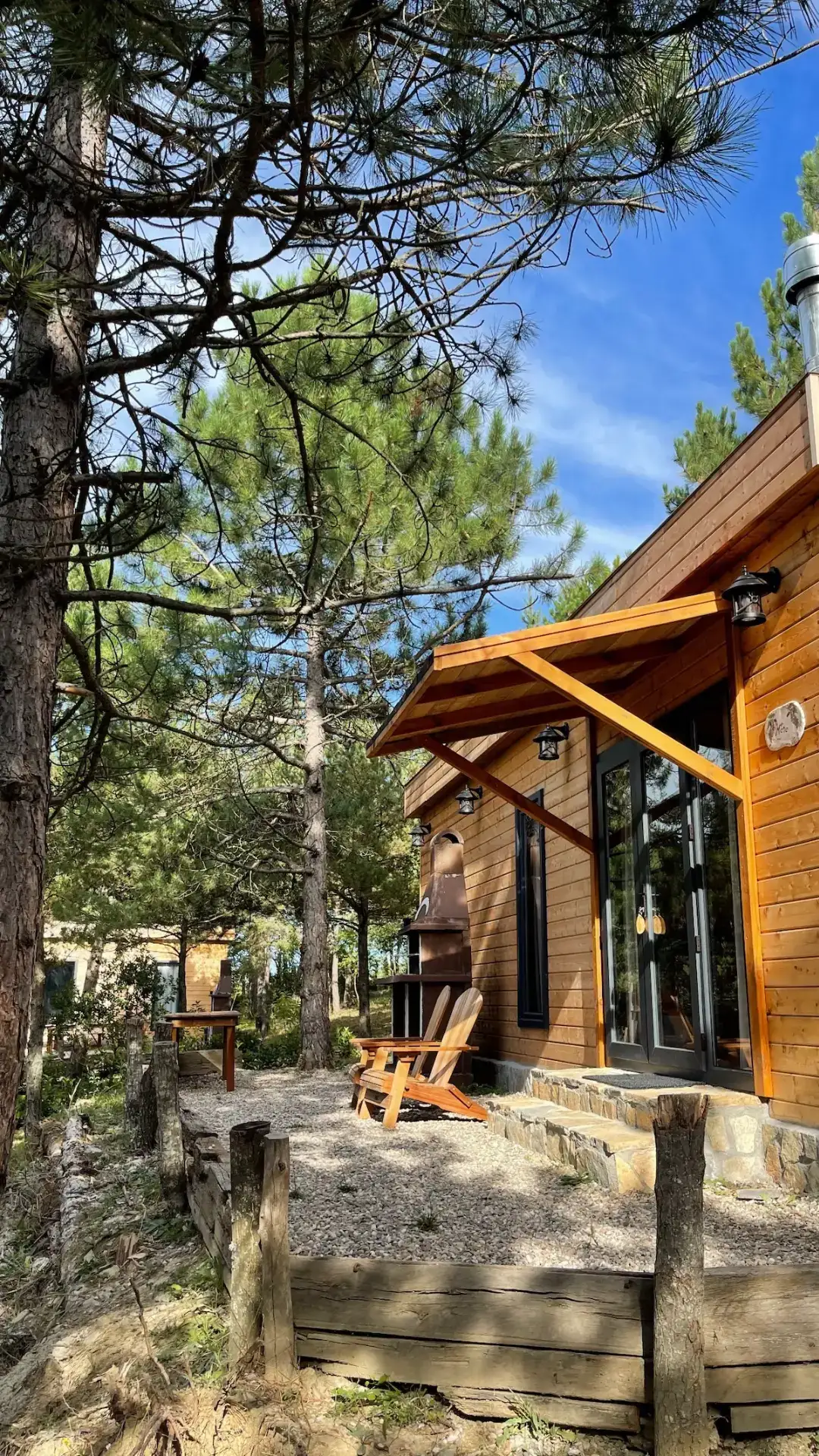 Redpine Guest House İznik Kıyı Evi